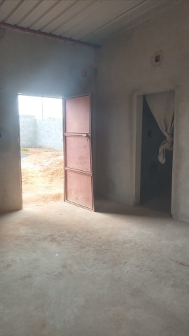 Venda Terreno com um Quarto e sala com Suíte.