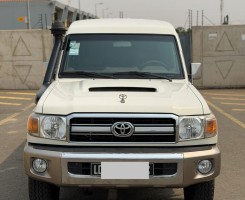 Comprar TOYOTA LAND CRUISER | HZ (V8)