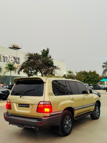 Venda TOYOTA LAND CRUISER V8 MATRICULA CT