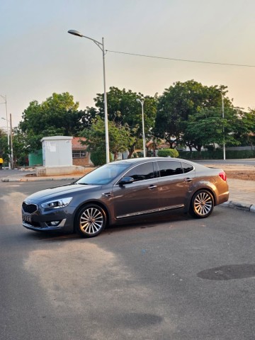 Venda KIA K7