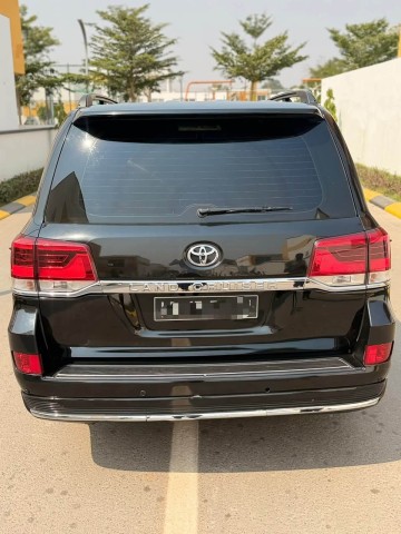 Venda TOYOTA LAND CRUISER | VX