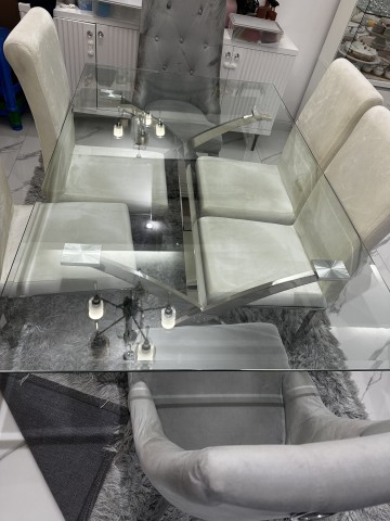 Venda Mesa de vidro de Jantar 6 cadeira usada