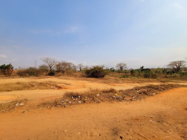 Venda VENDE-SE TERRENO DE 3.5 HECTARES VIA EXPRESSA