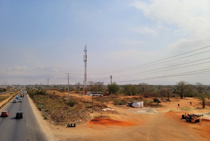 Venda VENDE-SE TERRENO DE 3.5 HECTARES VIA EXPRESSA