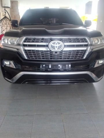 Venda TOYOTA LAND CRUISER GX.R V8 ACTUALIZADO