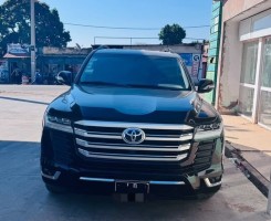 Comprar TOYOTA LAND CRUISER VX.S-V8
