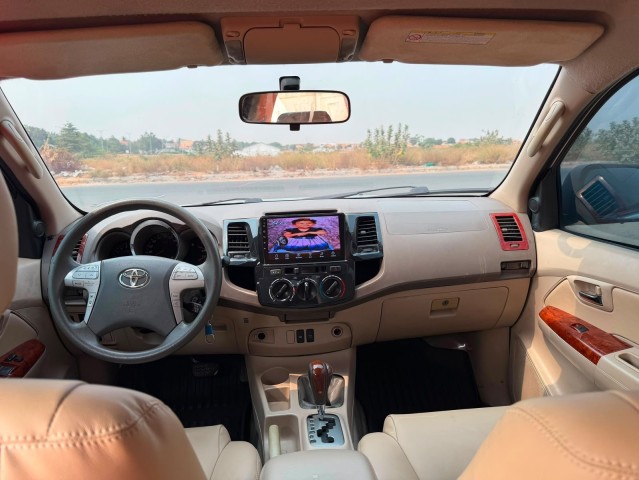 Venda TOYOTA FORTUNER SR5