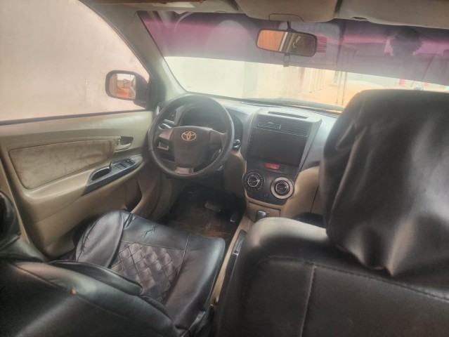 Venda Toyota avanza