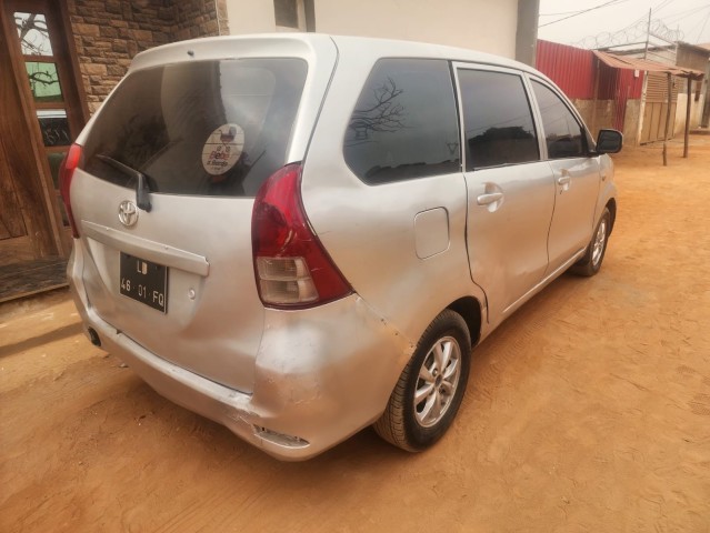 Venda Toyota avanza