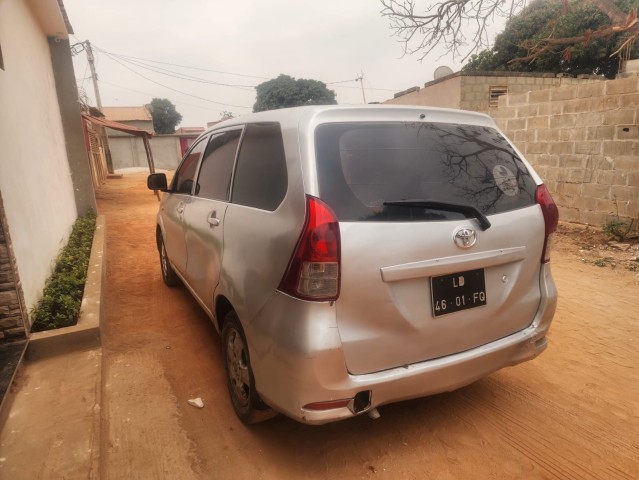 Venda Toyota avanza