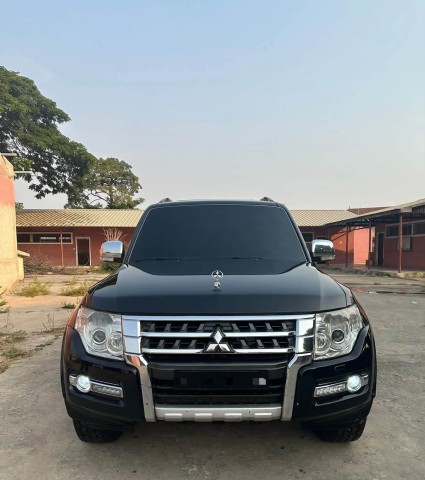 Venda MITSUBISHI PAJERO