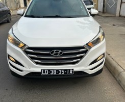 A venda HYUNDAI TUCSON