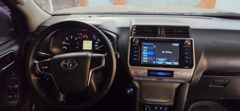 Venda TOYOTA LAND CRUISER | PRADO TXL - 70th Anniversary