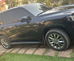 A venda TOYOTA LAND CRUISER | GXR - TWIN TURBO