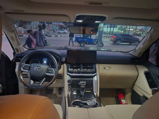 Venda TOYOTA LAND CRUISER | GXR - TWIN TURBO