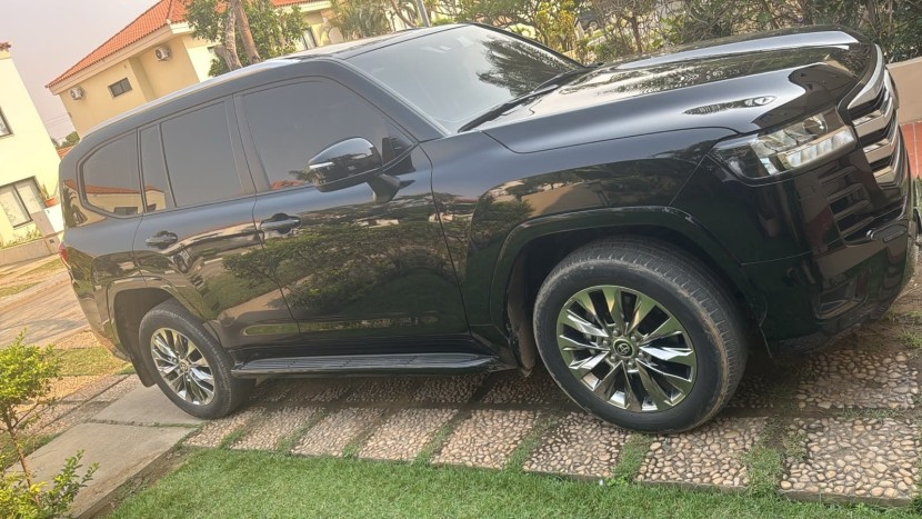 Venda TOYOTA LAND CRUISER | GXR - TWIN TURBO