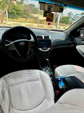 Venda HYUNDAI ACCENT