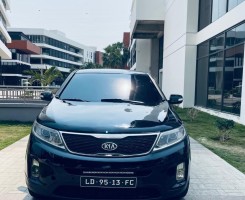 A venda KIA SORENTO 4CC MATRICULA SÉRIE F