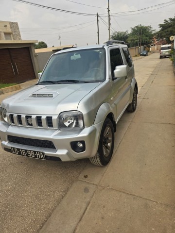 Venda SUZUKI JIMNY COM RESPIRADOR MATRÍCULA SÉRIE HA