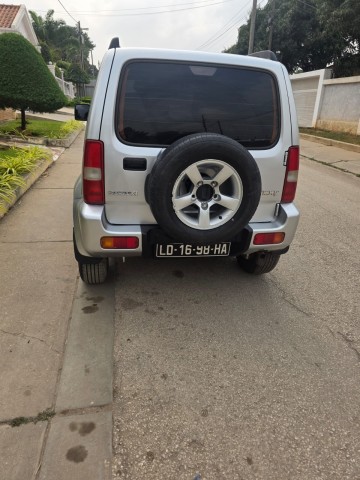 Venda SUZUKI JIMNY COM RESPIRADOR MATRÍCULA SÉRIE HA