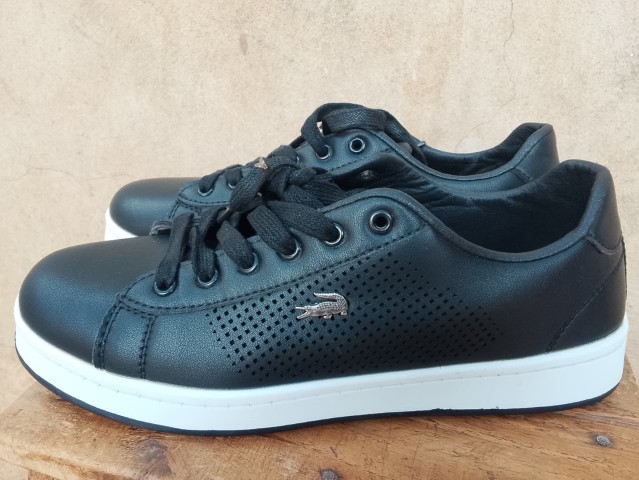Venda Tênis Carnaby Lacoste tamanho 44