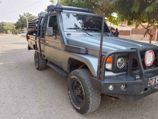 Venda TOYOTA LAND CRUISER | HZ