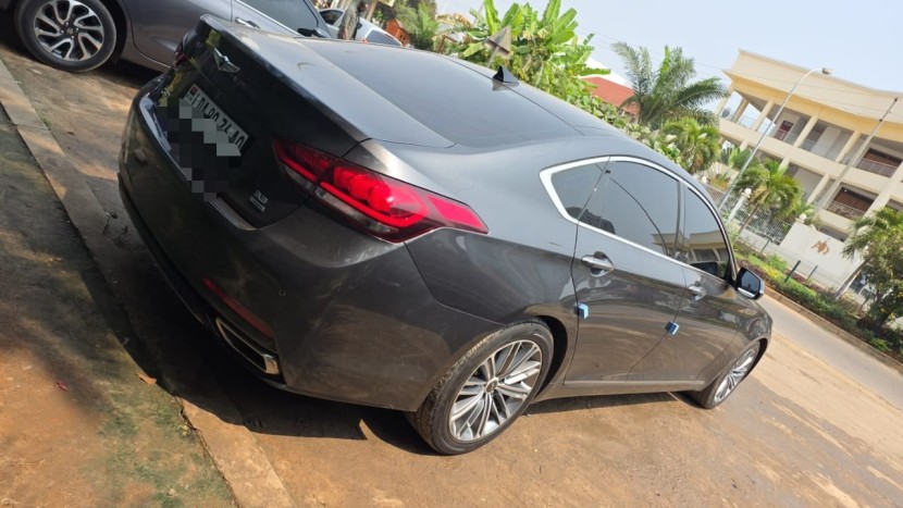 Venda HYUNDAI GENESIS | G80
