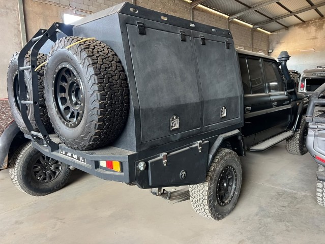 Venda TOYOTA LAND CRUISER | HZ CABINE DUPLA (V8)