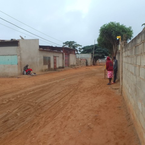 Venda OPORTUNIDADE DE CASA EM VIANA NO KM-30