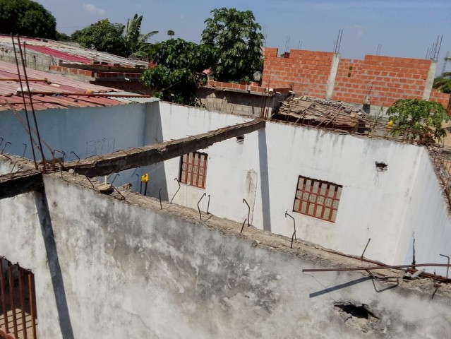 Venda A venda-se terreno de 1520 metro