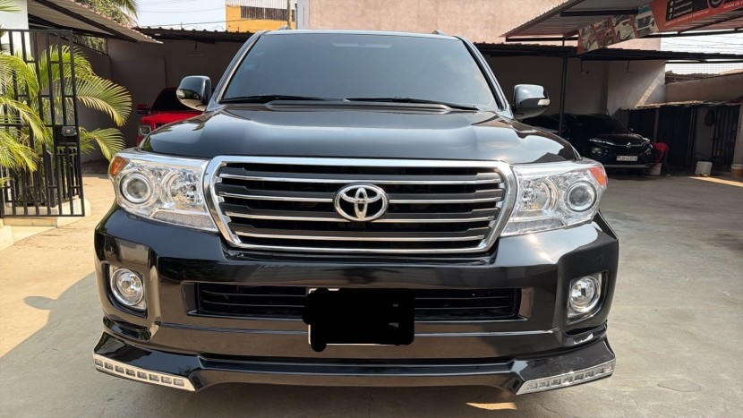 Venda TOYOTA LAND CRUISER | GXR 5.7