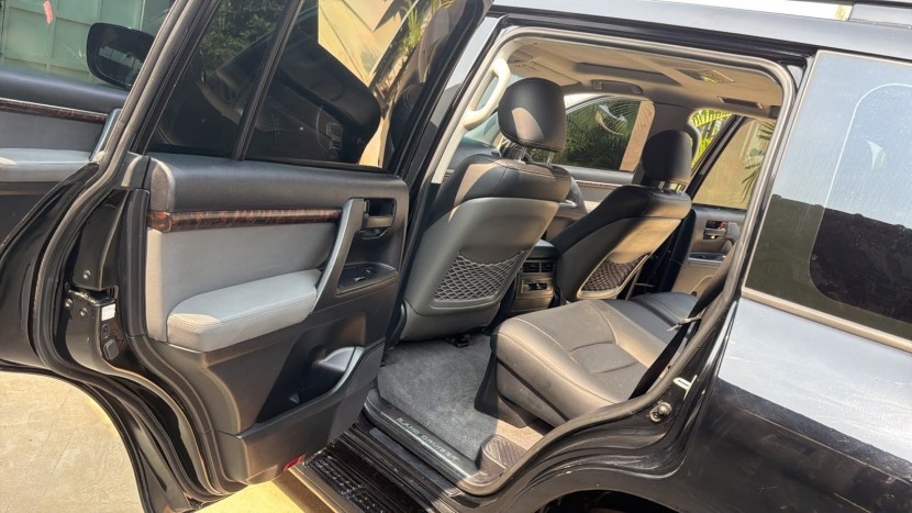 Venda TOYOTA LAND CRUISER | GXR 5.7