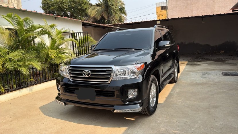 Venda TOYOTA LAND CRUISER | GXR 5.7