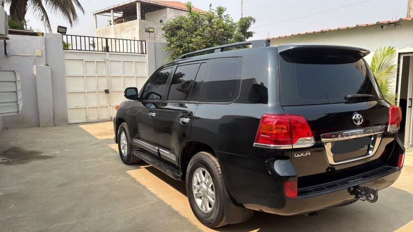 Venda TOYOTA LAND CRUISER | GXR 5.7
