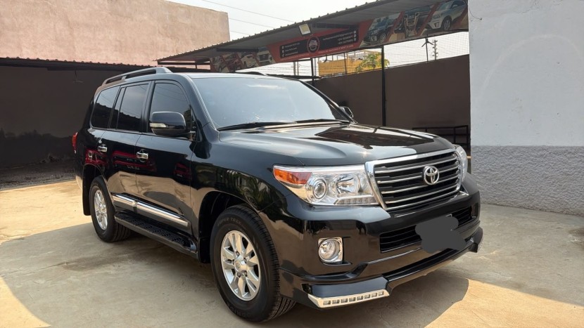 Venda TOYOTA LAND CRUISER | GXR 5.7