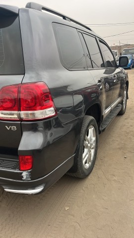 Venda TOYOTA LAND CRUISER (GXR)