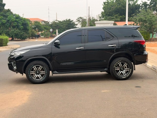 Venda Toyota Fortuner
