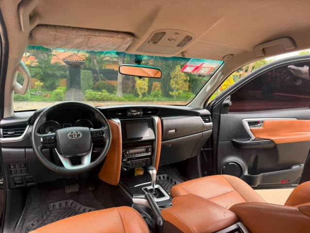 Venda Toyota Fortuner