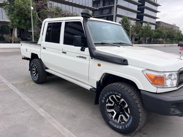 Venda TOYOTA LAND CRUISER | HZ (CABINE DUPLA)
