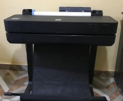 A venda PLOTTER HP DESIGNJET T630 A1, A2, A3, A4 com base de apoio