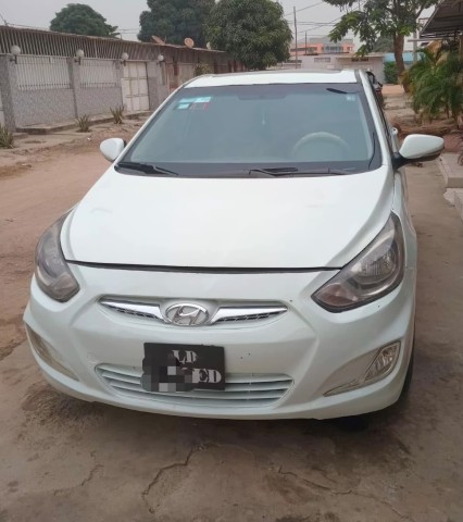 Venda VENDO O MEU HYUNDAI ACCENT
