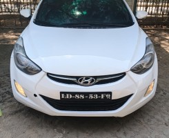 A venda Hyundai Elantra