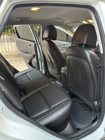 Venda HYUNDAI K