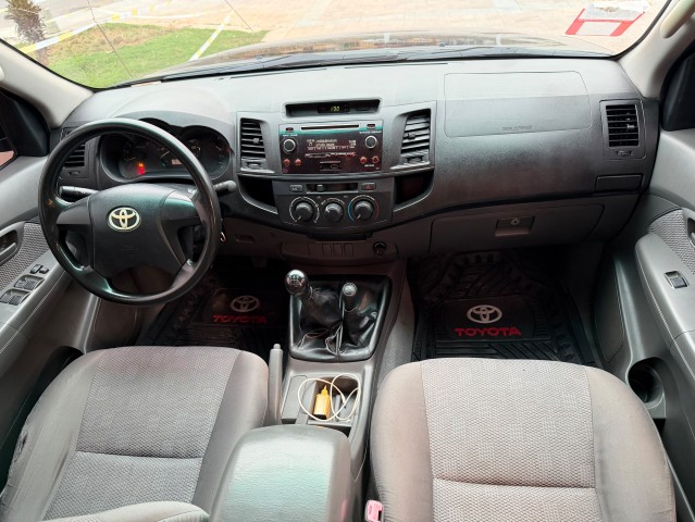 Venda TOYOTA HILUX
