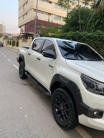 Venda TOYOTA HILUX | ADVENTURE (V6)