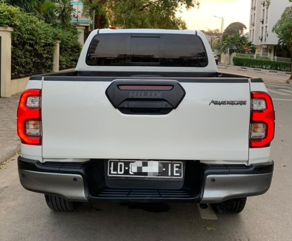 Venda TOYOTA HILUX | ADVENTURE (V6)
