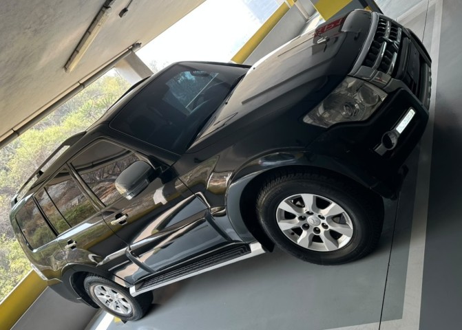 Venda MITSUBISHI PAJERO