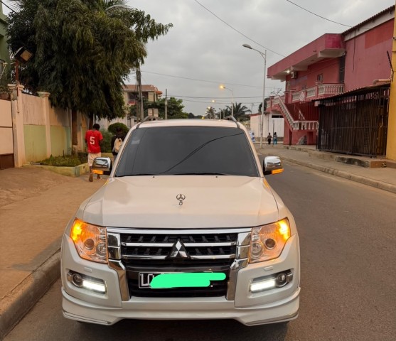 Venda MITSUBISHI PAJERO | 3.8