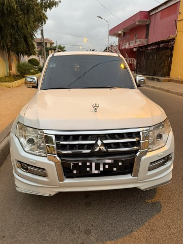 Venda MITSUBISHI PAJERO | 3.8