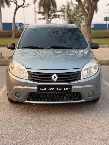Venda Renault Sandero impecável